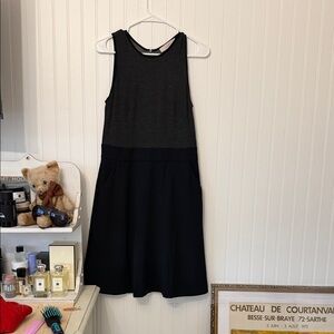 Sleeveless Black & Charcoal Fit-and-black Flare Dress sz 6